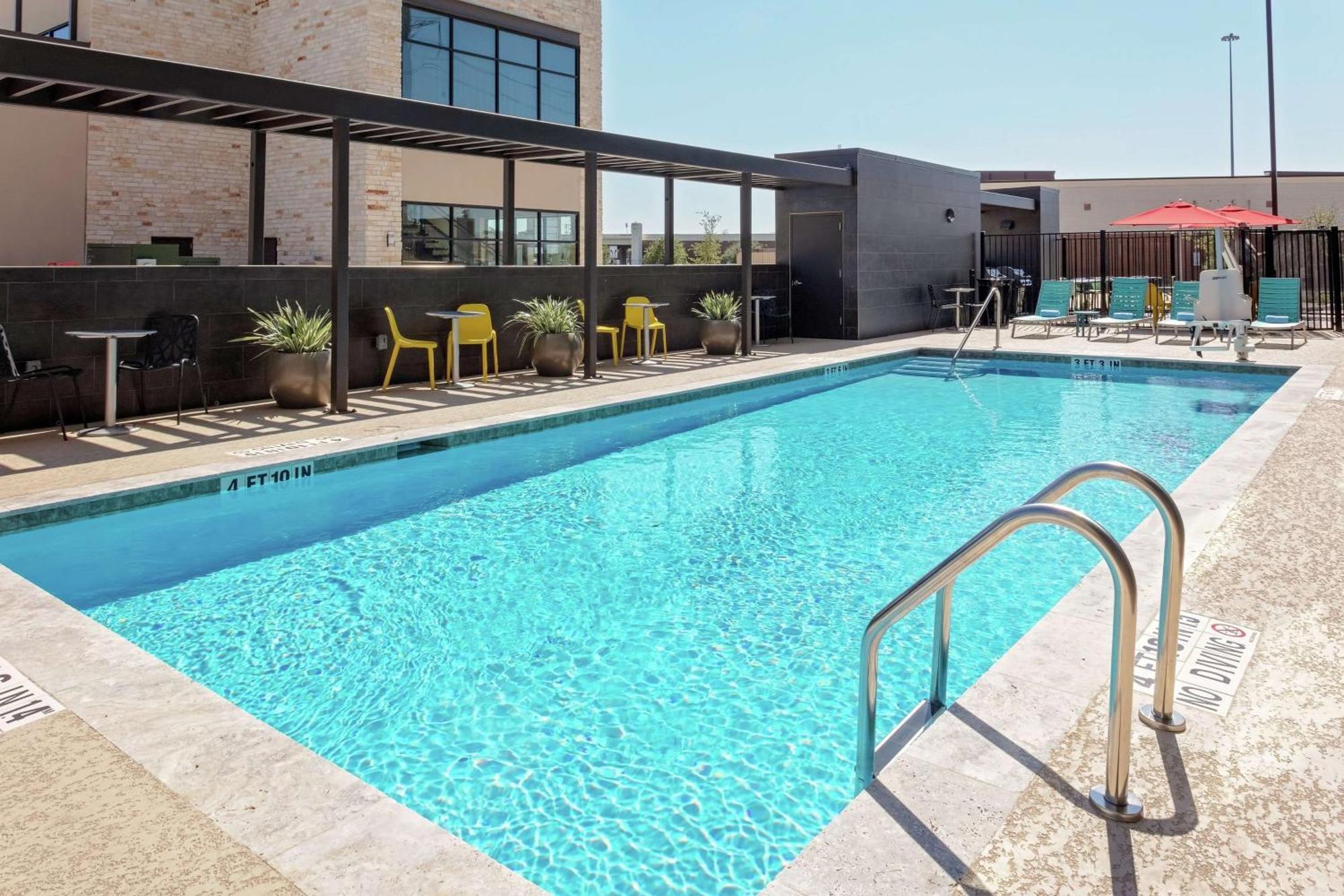 Home2 Suites By Hilton Sugar Land Rosenberg Greatwood Exterior photo