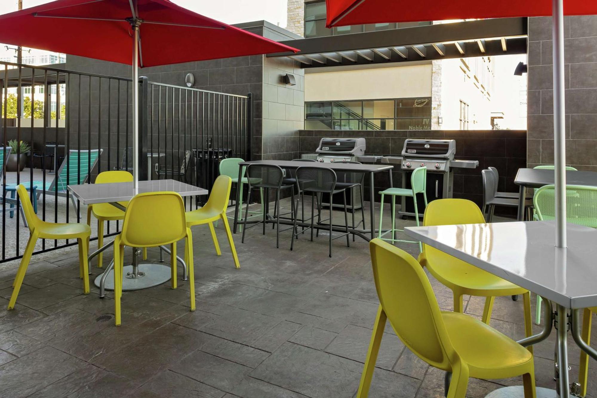 Home2 Suites By Hilton Sugar Land Rosenberg Greatwood Exterior photo